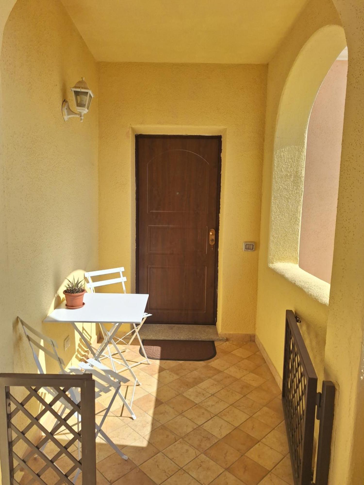 Attico Anais Daire Loiri Porto San Paolo Dış mekan fotoğraf